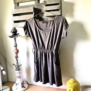 Très Bien Gray Suede Tunic